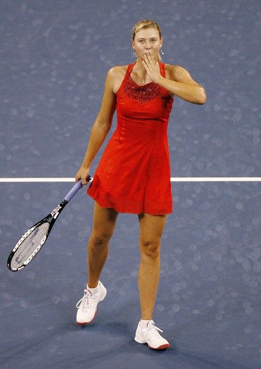 Ruská tenistka Maria Šarapovová po zápase US Open proti Italce Vinciové. | Foto: Reuters