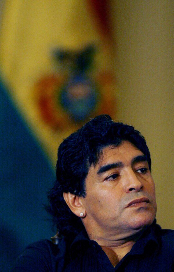 Maradona v Moralesově prezidentském paláci. | Foto: Reuters