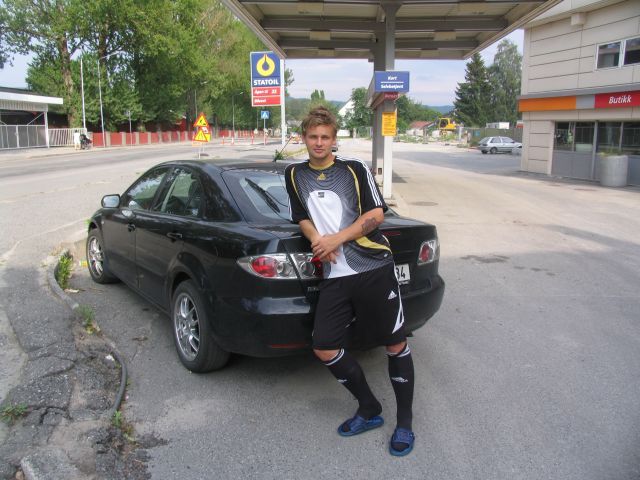 Zbyněk Pospěch si do Norska přivezl vlastní auto | Foto: Martin Jůzek