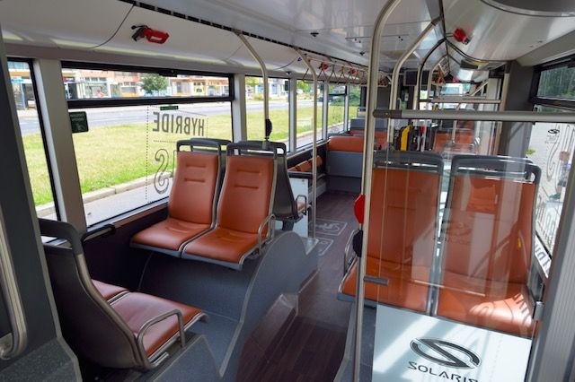 Hybridní autobus Solaris Urbino 12 | Foto: Petr Hejna