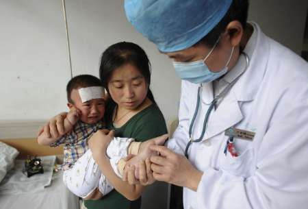 Nebezpečný virus, šířící se z provincie An-chuej, má na svědomí i nedostatečná hygiena | Foto: Reuters