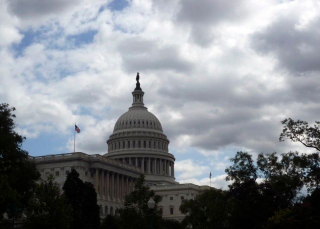 Atmosféra ve Washingtonu je ponurá... | Foto: Reuters