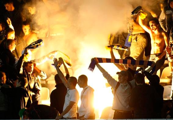 Fanoušci ukrajinské reprezentace | Foto: Reuters