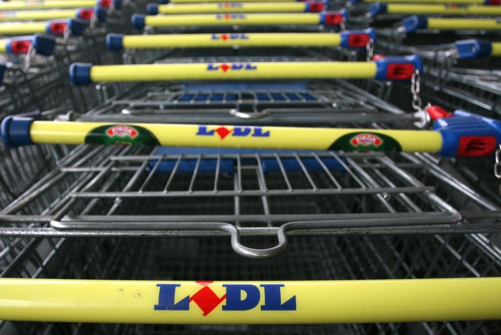 Lidl hat den höchsten Gewinn unter den Einzelhandelsketten in der Tschechischen Republik.  Warum?
