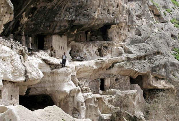 Bývalý byzantský palác na břehu Tigridu u Hasankeyfu | Foto: Reuters