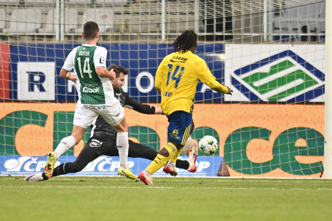 Zlín míchá popředím tabulky, Jablonci připravil první domácí prohru. Slovácko se topí