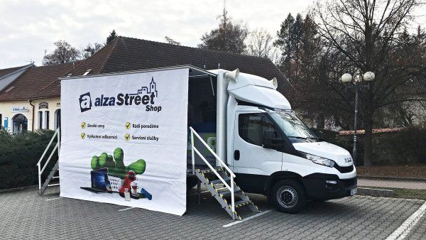 Pojízdná prodejna Alza StreetShop. | Foto: Alza.cz