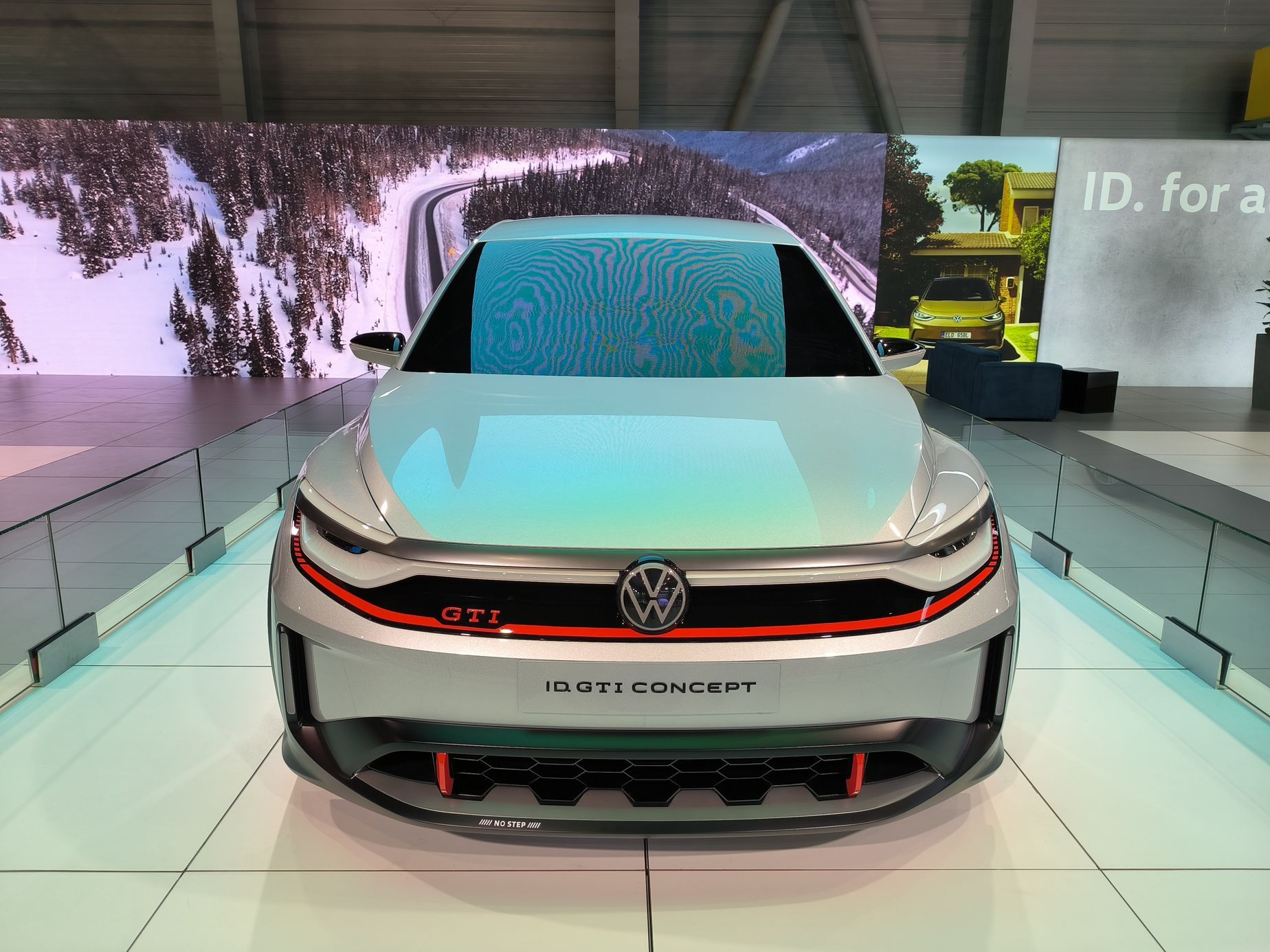 2022 Electric Car Exhibition in Prague: Volkswagen and Cupra Premieres and More