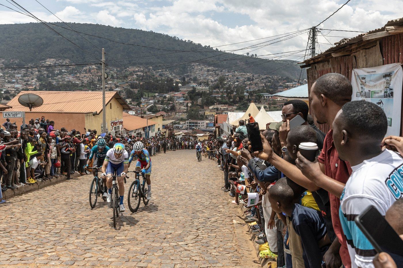 Pogacar in Rwanda: Cycling, Controversy & Hills