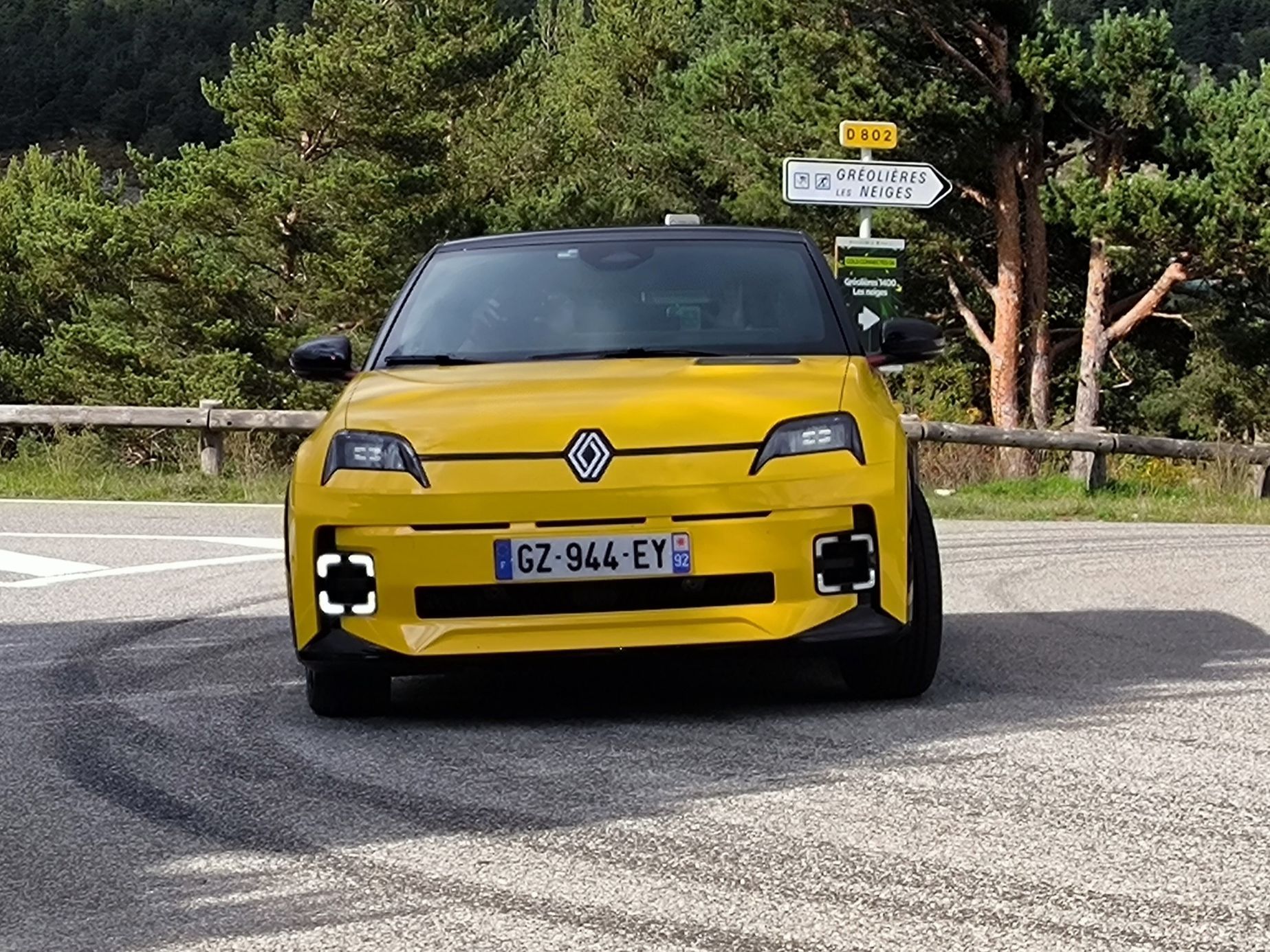 それだけの価値はあるでしょう。モデルの嵐により、電気自動車の価格は前例のない水準まで下落するだろう