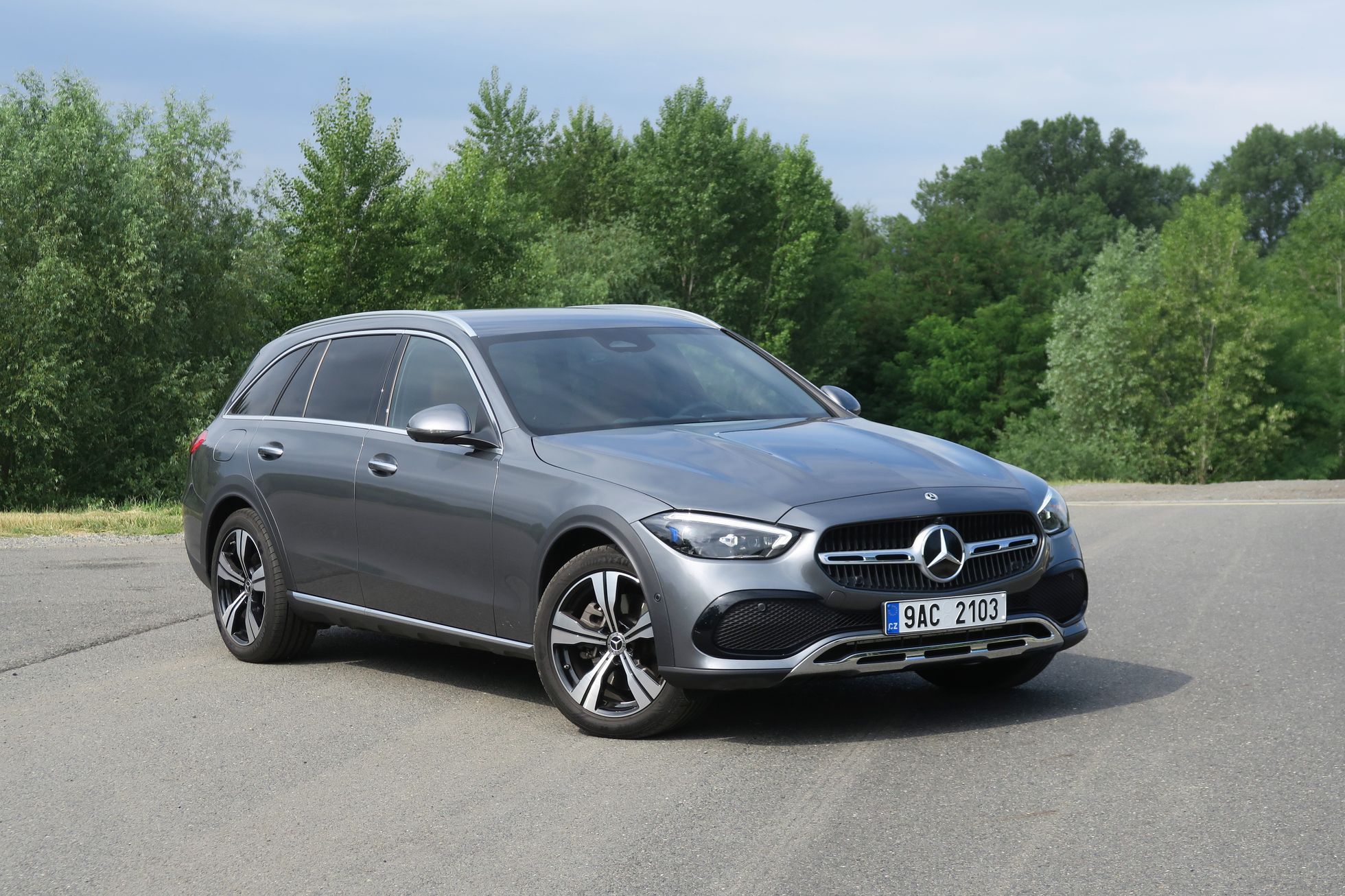 Molto noioso ti piacerà.  La Mercedes-Benz C All-Terrain è un genio discreto