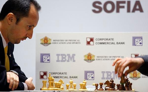 Veselin Topalov se soustředí | Foto: Sport