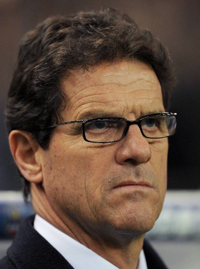 Italská trenér anglických fotbalistů Fabio Capello v zápase proti Francii. | Foto: Reuters