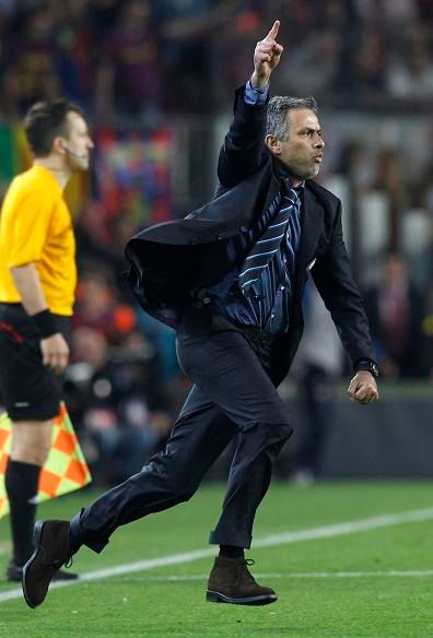 José Mourinho slaví postup | Foto: Sport