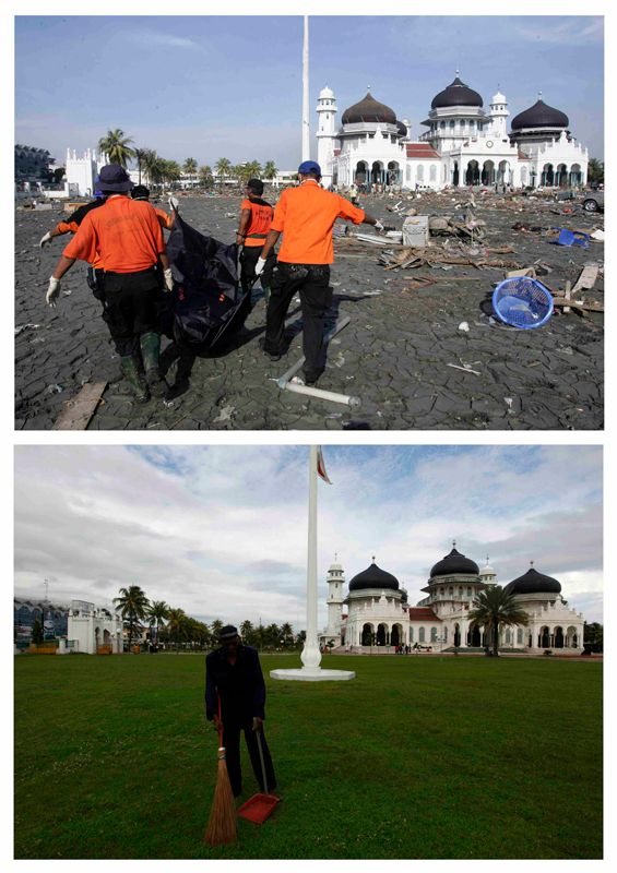 Záchranáři odnášejí tělo oběti po tsunami - cestou k mešitě Baiturrahma. | Foto: Reuters