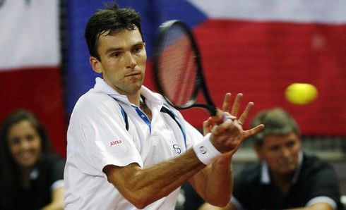 Ivo Karlovič byl hnán domácím publikem | Foto: Sport