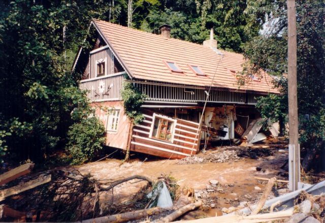 Povodně Rychnovsko 1998. | Foto: Hasiči Královéhradecký kraj