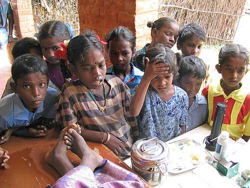 Nejvíce dětí dnes trpí podvýživou v Indii. | Foto: www.auroville.com