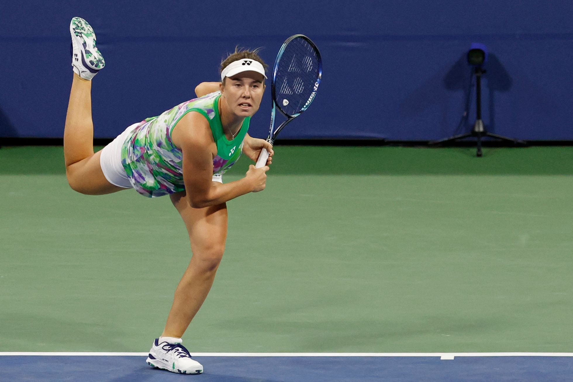 18-Year-Old Tennis Player Linda Nosková Receives Hateful Messages After Tokyo Defeat