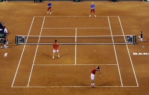 Feliciano Lopez servíruje | Foto: Sport