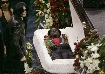 Майкл джексон похороны фото тела