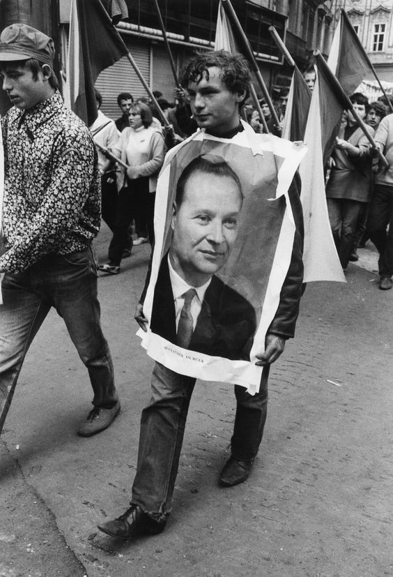 Srpnové události 1968, Praha. | Foto: Sune Jonsson