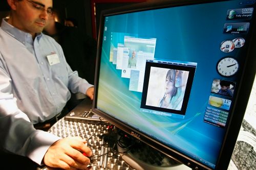 Společnost Microst spustila 30. ledna prodej svého nového operačního systému Windows Vista i pro koncové zákazníky. V rubrice Technika si můžete přečíst rozhovor s Tomášem Koškou z české pobočky Microsoftu. | Foto: Aktuálně.cz