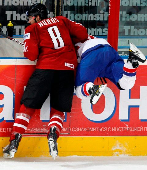 Nakonec vyhrála i díky tvrdé hře 12:1, což je zatím nejvyšší výhra na šampionátu. | Foto: Reuters