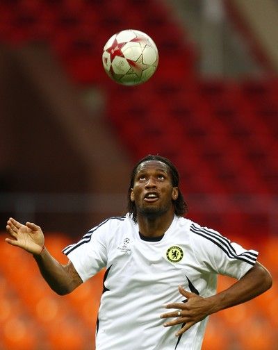 Postrachem obrany United bude ve středu zejména Didier Drogba. | Foto: Reuters