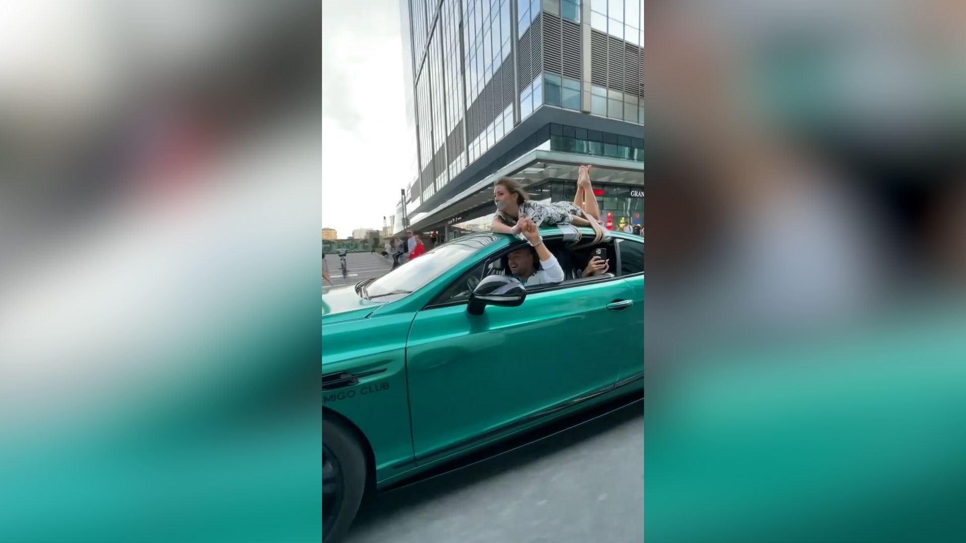 Handcuffed girl tied to the roof of a car.  The Russian influencer is already being investigated by the authorities