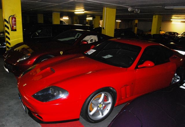 Toto Ferrari 550 Maranello kupce nenašlo | Foto: Radek Pecák