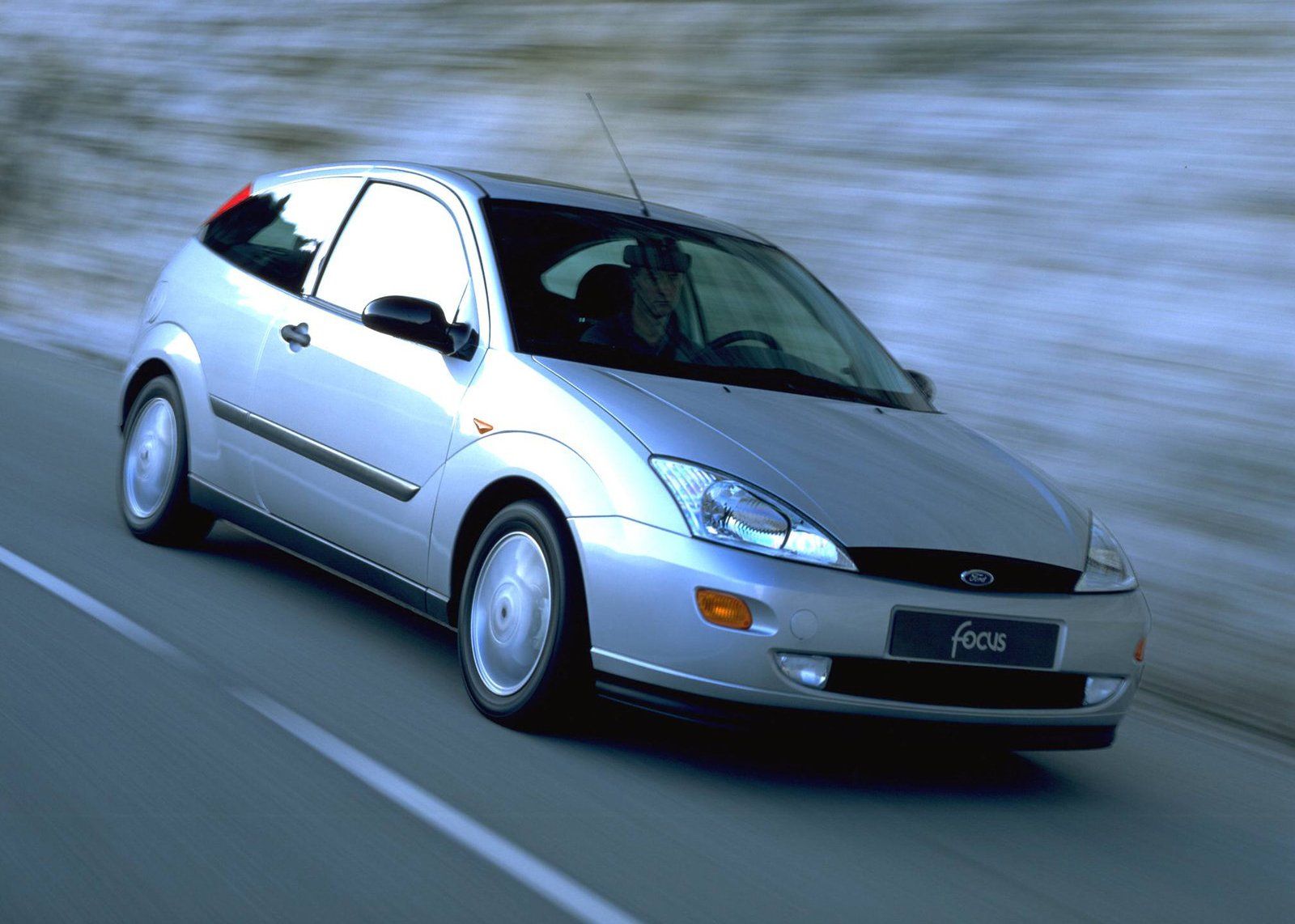 Форд 3 двери. Ford Focus 1998. Ford Focus 1 поколение. Ford Focus 1999. Форд фокус 1998.