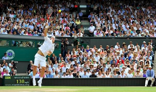 Tomáš Berdych podává | Foto: Sport