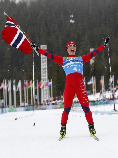 Norky získaly olympijské zlato ze štafet. Zpěčetila to svým výkonem i Marit Björgenová | Foto: Sport