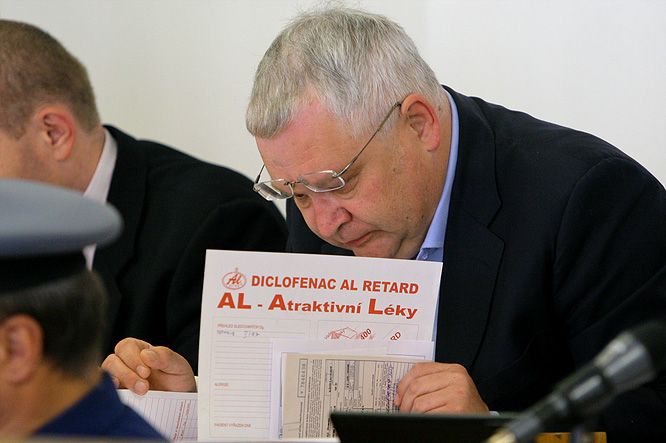 Roman Vaškůj ve středu k soudu přišel a omluvil se za nepřítomnost předchozí den, neboť byl hospitalizován s podezřením na infarkt. | Foto: Tomáš Adamec, Aktuálně.cz