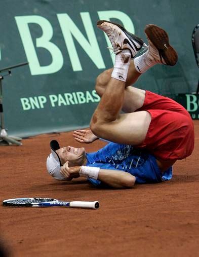 Tomáš Berdych upadl za stavu, kdy byl o něco blíže výhře | Foto: Reuters