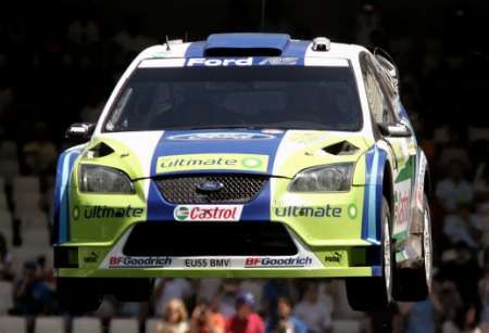 Marcus Grönholm ve finiši Rallye Akropolis. | Foto: Reuters