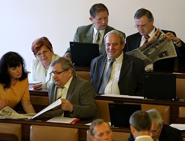 Komunisté v Poslanecké sněmovně. | Foto: Tomáš Adamec, Aktuálně.cz