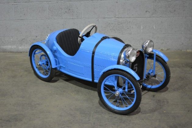 Další unikát, v tomto případě Bugatti. | Foto: Brightwells