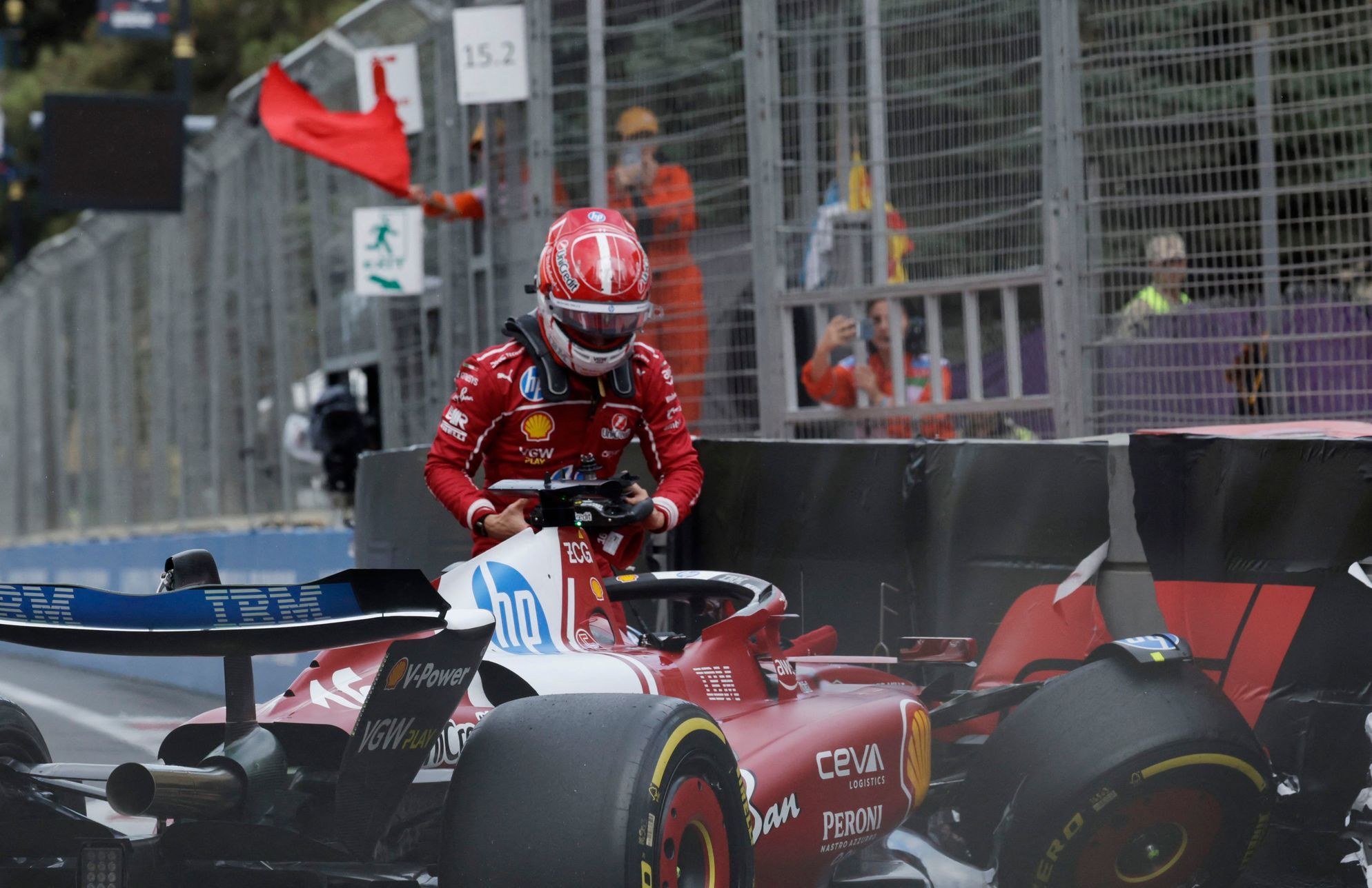Rekord červených vlajek. Kvalifikace formule 1 musela být dokonce šestkrát přerušena