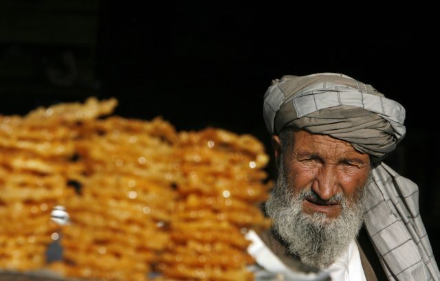 Afghánská cukrárna. | Foto: Reuters