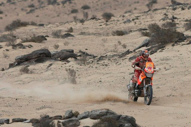 V deváté etapě zavítal Dakar do jednoho z nejnehostinnějších míst na světě - pouště Atacama | Foto: Reuters