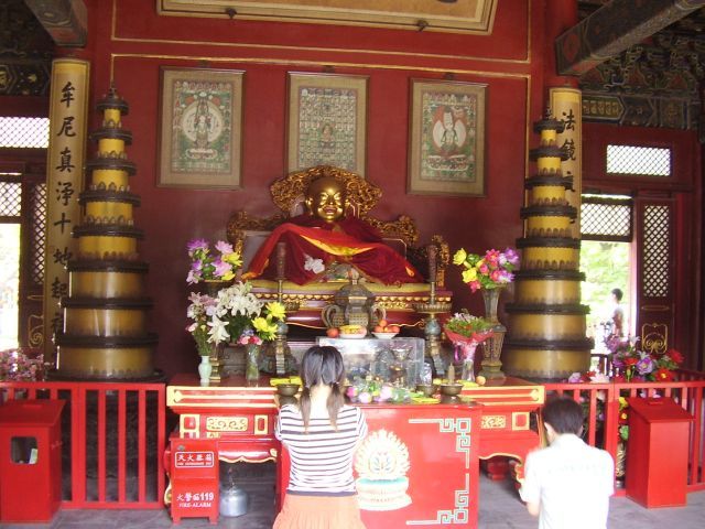 Buddha uvnitř tibetského chrámu. | Foto: Martin Novák