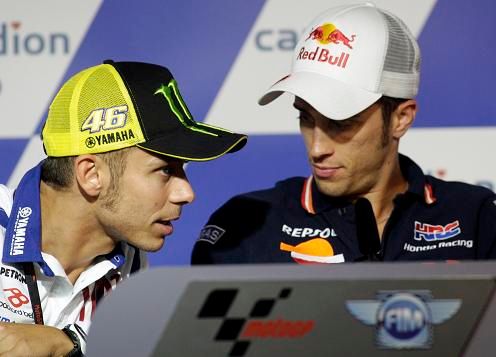 Valentino Rossi s krajanem Andreou Doviziosem | Foto: Reuters