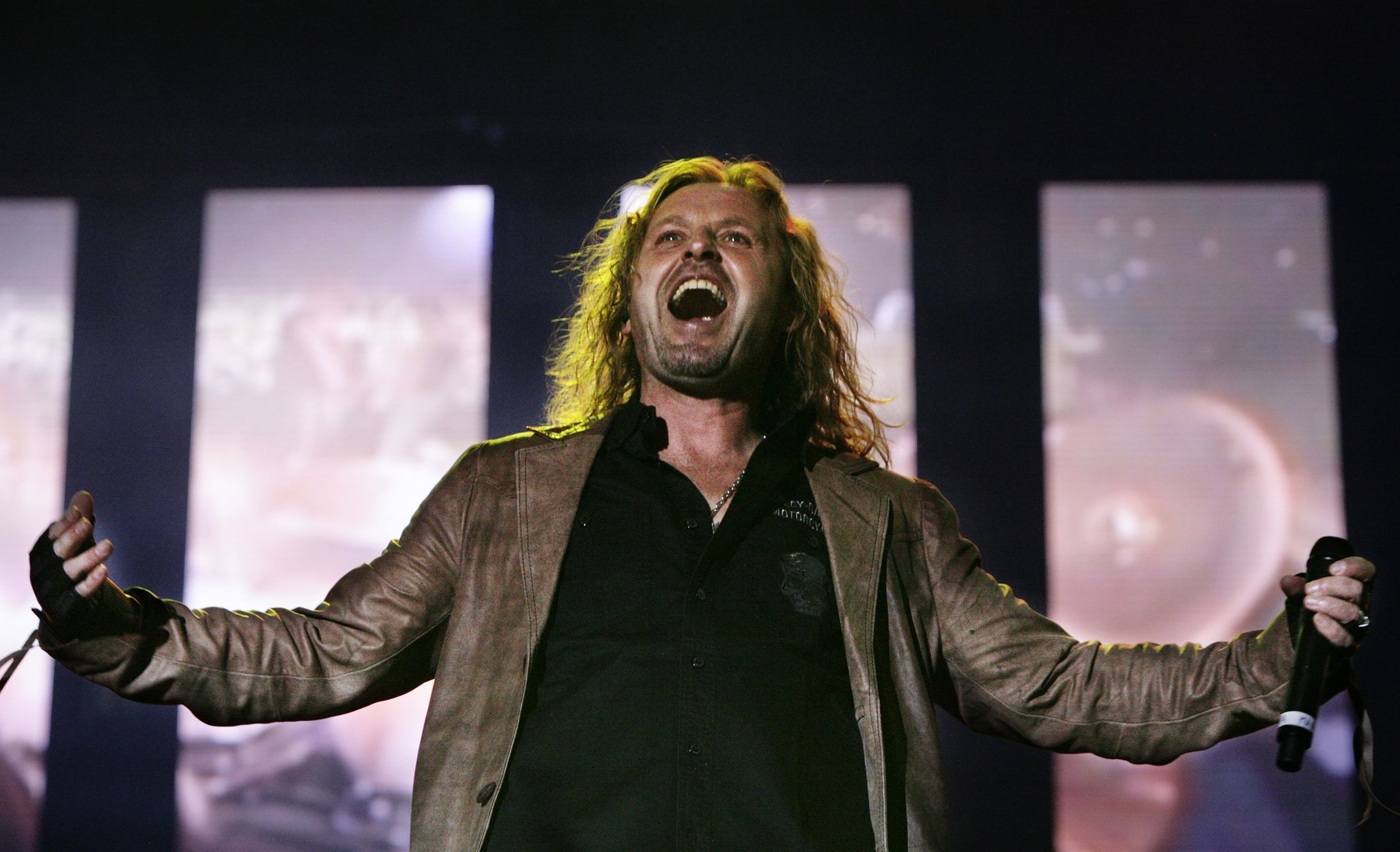 Kapely Vypsaná fixa a Kabát nebo šansoniérka Rozálie chystají turné na jaro