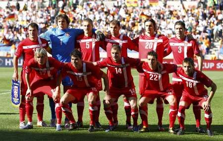 Základní jedenáctka fotbalistů Srbska, která usilovala o první body pro svou zem na MS | Foto: Reuters