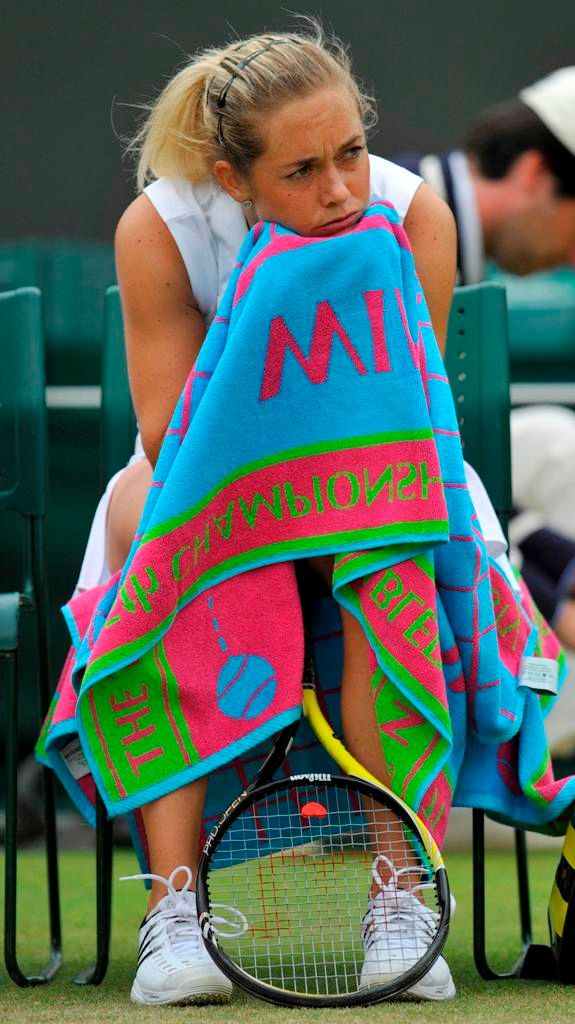 Zakopalová sice bojovala, ale zápas třetího kola Wimbledonu nakonec prohrála 2:6, 3:6. | Foto: Reuters