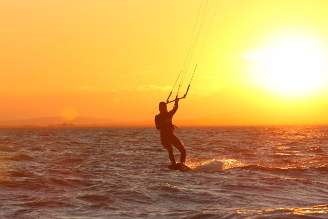 Kitesurfer na Neziderském jezeře | Foto: Burgenland Tourismus / Peter Burgstaller