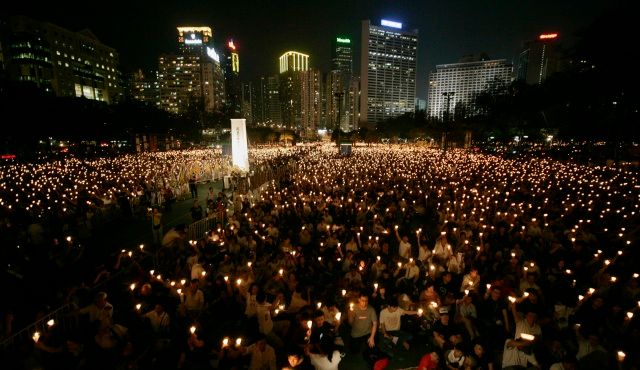 Peking však rozhodl, že volby se zde uskuteční nejdříve v roce 2017. | Foto: Reuters