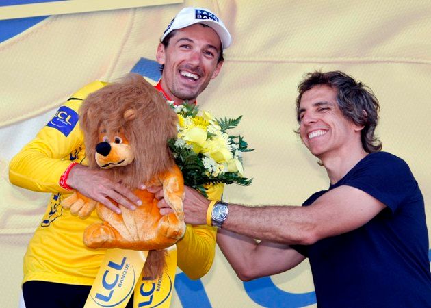 Lídr Tour Fabian Cancellara (Saxo Bank)po dojezdu týmové časovky. | Foto: Reuters